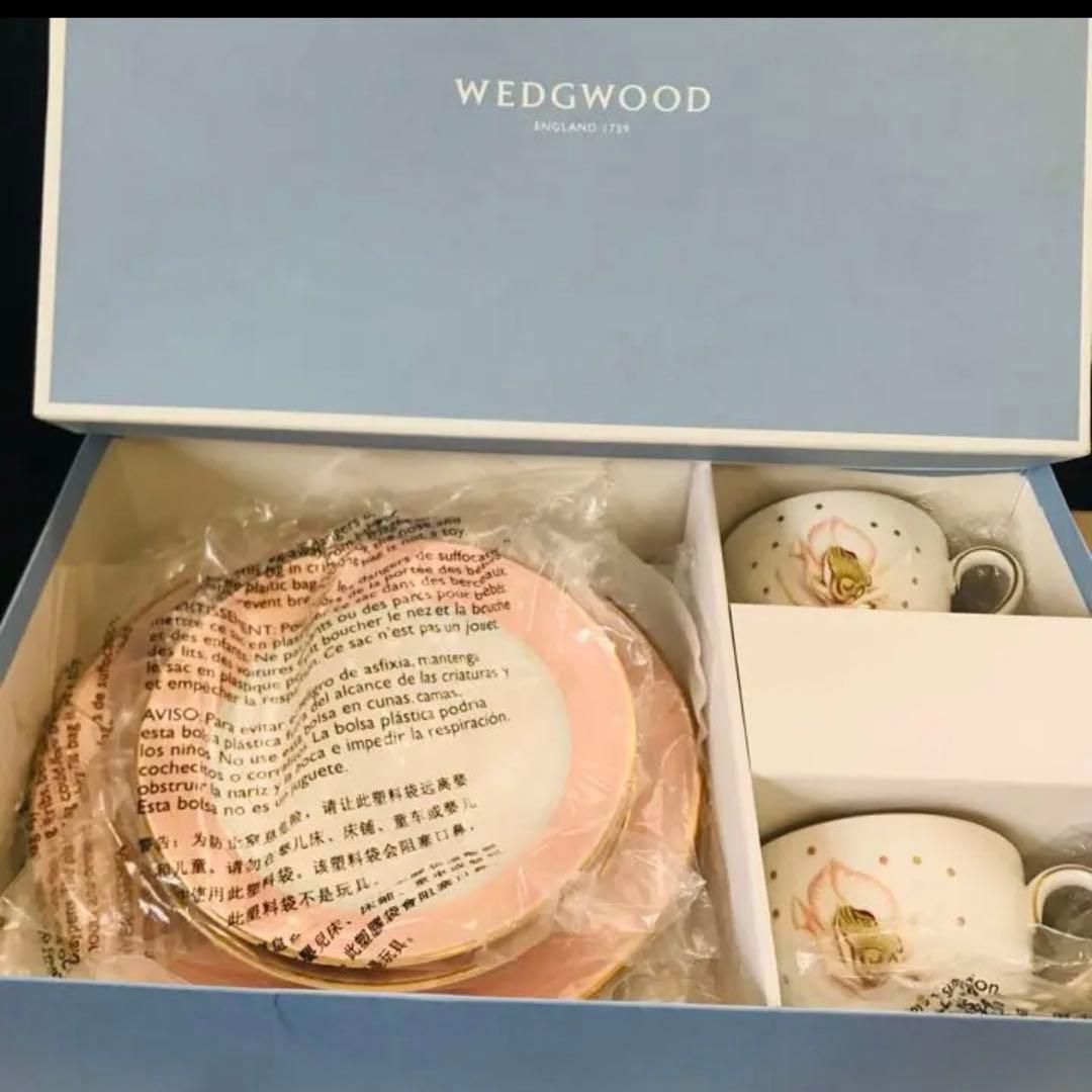 ウェッジウッド　スージークーパー  マグノリア　新品未使用　2トリオ