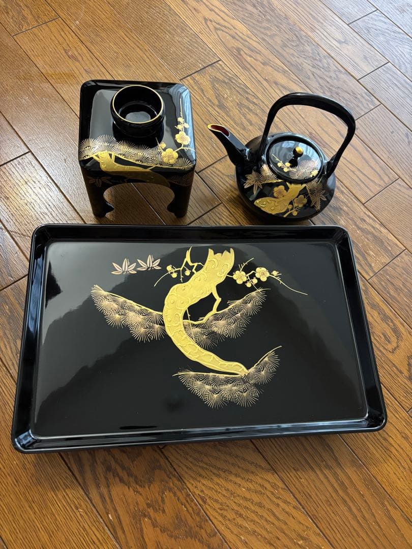 お屠蘇器 黒 四つ揃お屠蘇器 変わり松クリ足 松台 松竹梅