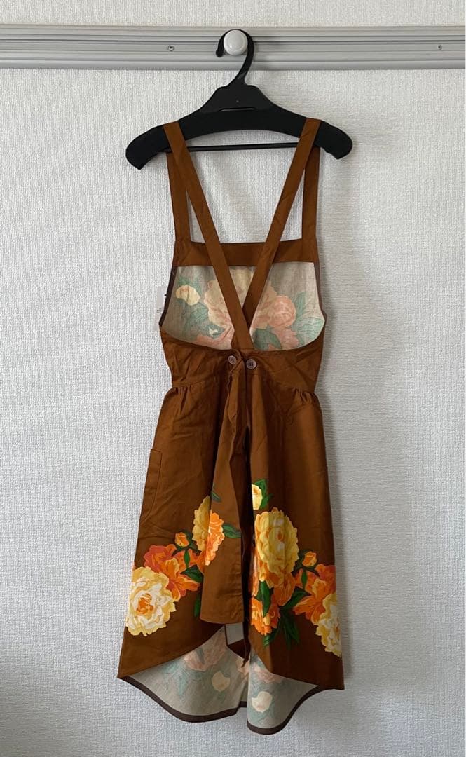 ハナイユキコ 花井幸子 エプロン ドレス ブラウン 新品 未使用 自宅保管品