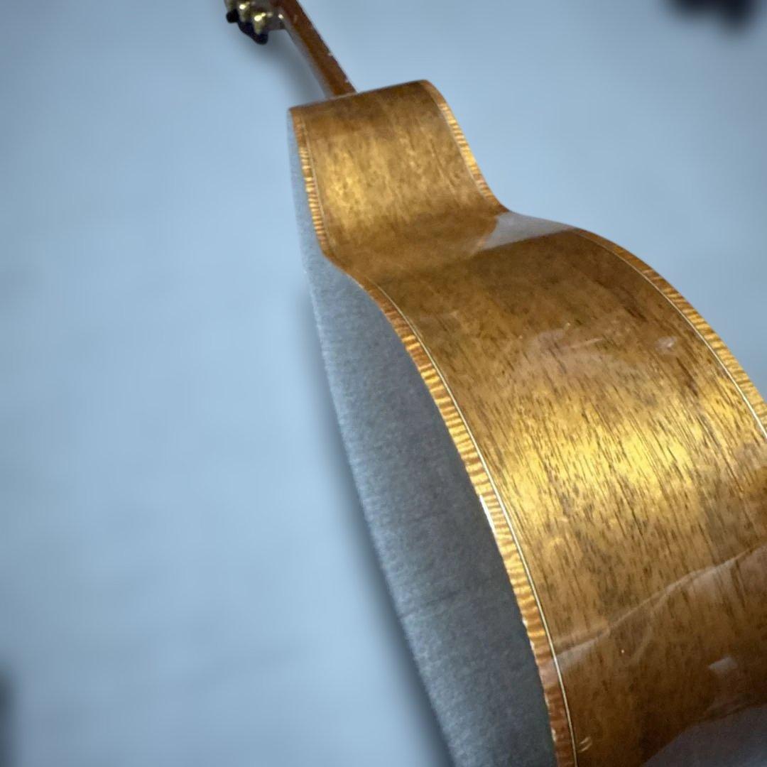 Morris SS-125Rアコースティックギター　ルシアーモデル