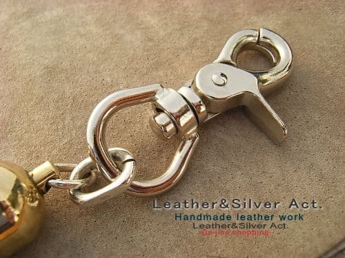 携帯灰皿　カプセル型　真鍮キーホルダー　携帯灰皿 電子　タバコケース 紙タバコ