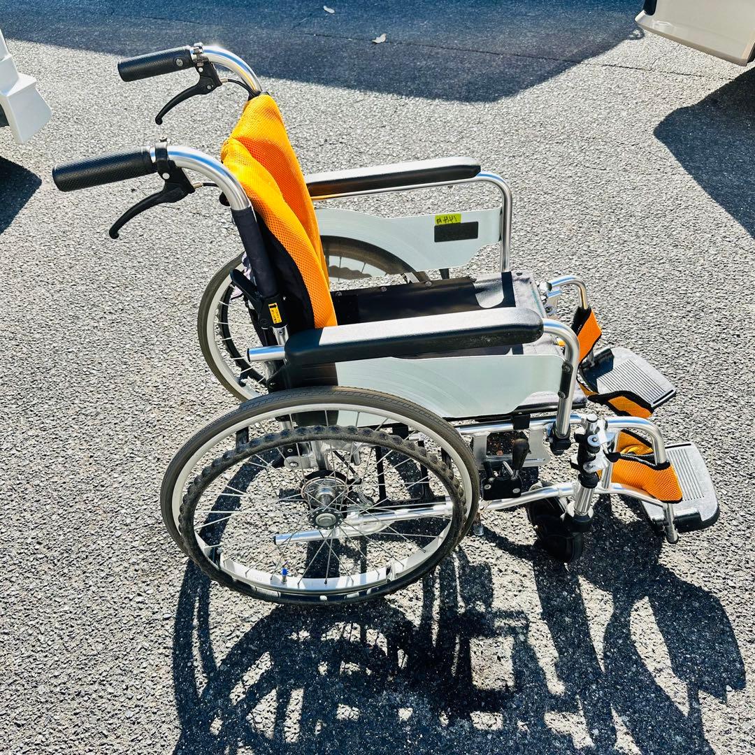 MiKi ミキ SKT-4Lo 低床型 多機能 自走用車いす スキット4