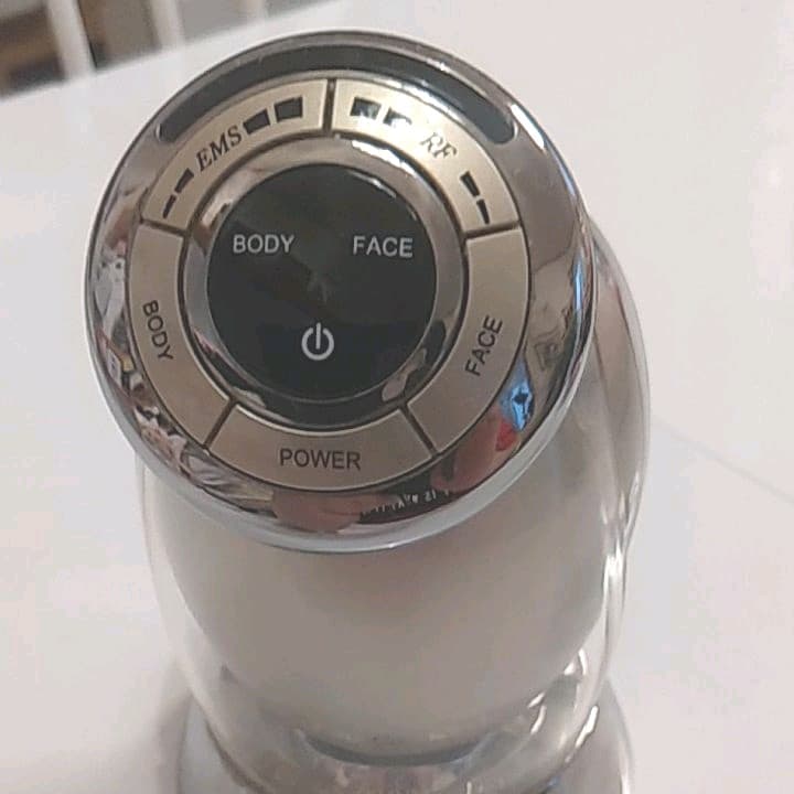 メ*グ様 ヤーマン、YA-MANボディ、フェイス用ＥＭＳマッサージ機