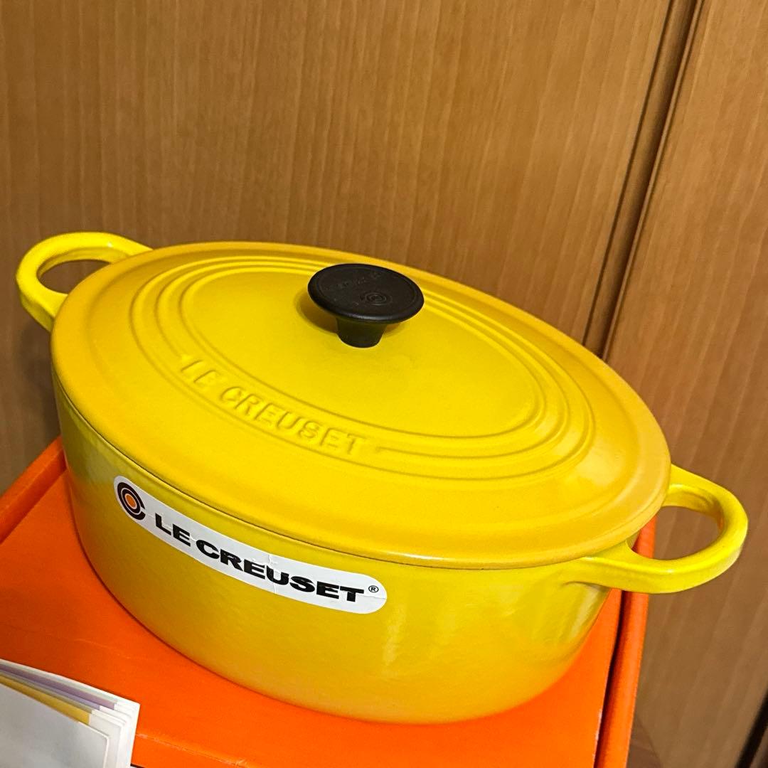 未使用 ルクルーゼ ココットオーバル 25cm ディジョンイエロー