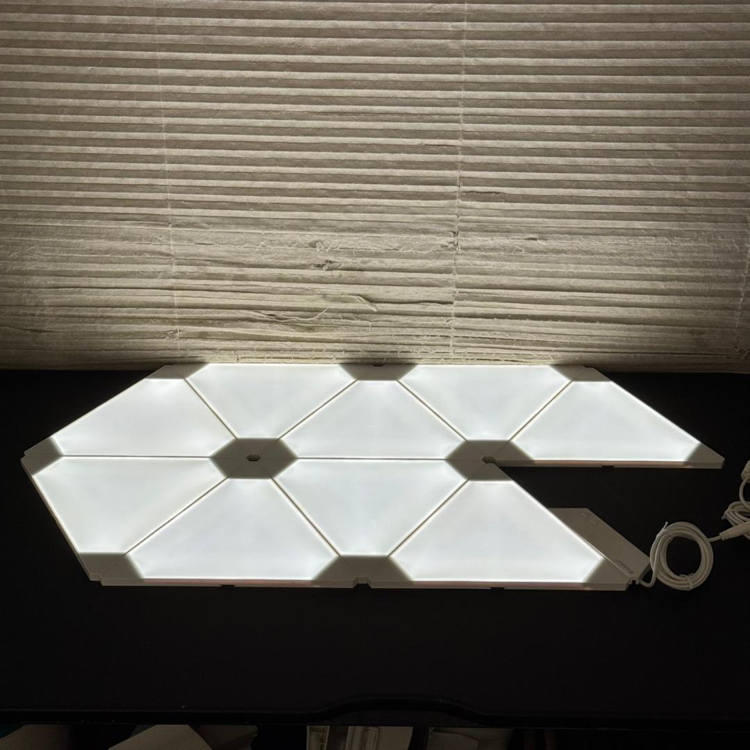 ☆NANOLEAF LIGHT PANELS トライアングル　スマーターキット