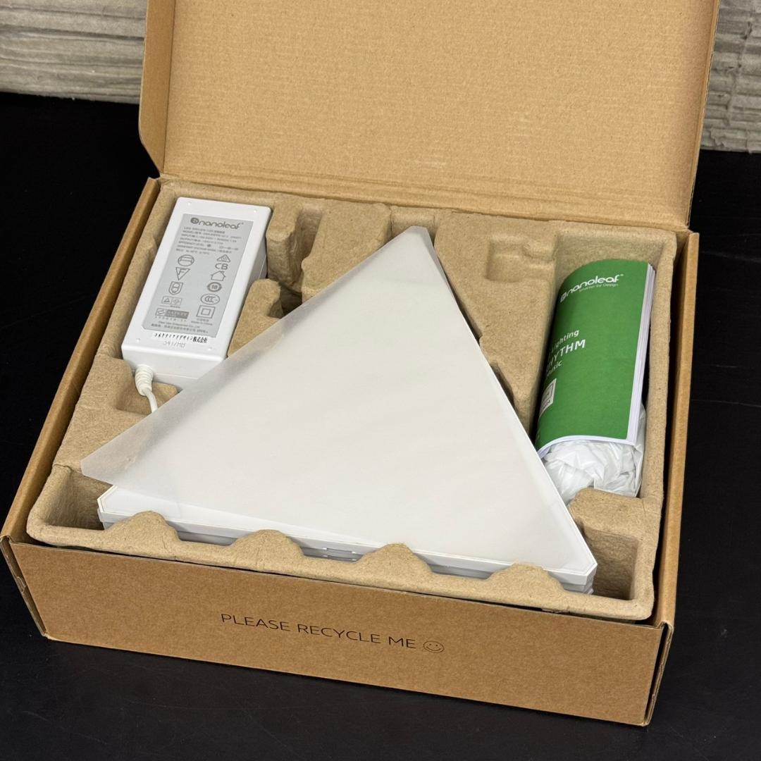 ☆NANOLEAF LIGHT PANELS トライアングル　スマーターキット