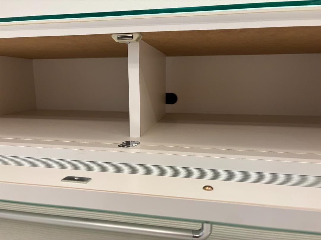 ホワイト ガラス天板 テレビボード 幅125cm【送料込み】