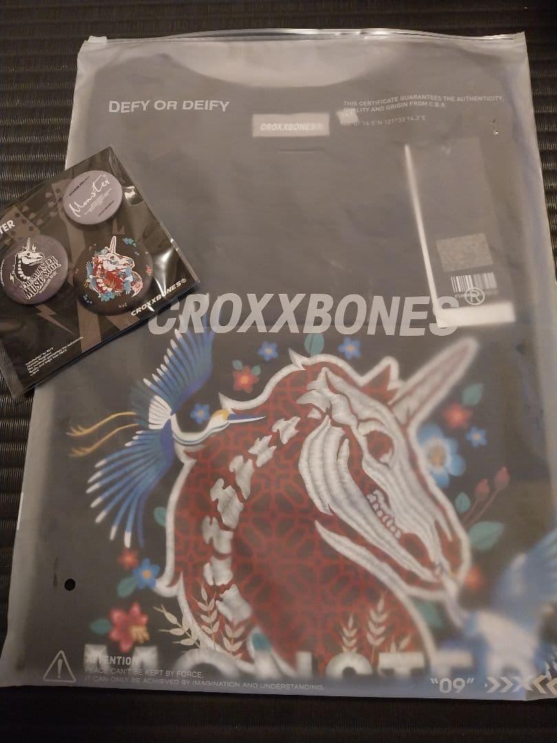 全新☆STAYREAL CROXXBONES x 怪獸花鳥風月L寸短T☆附徽章