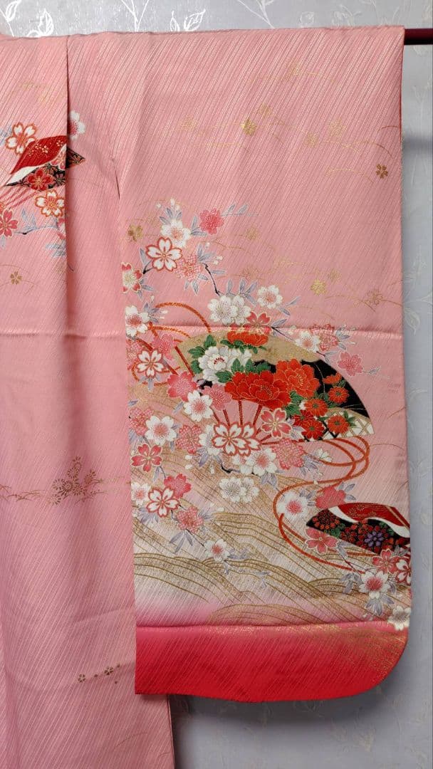 RK545子供着物着丈136センチ裄丈51センチ7歳前後用重ね襟付き正絹