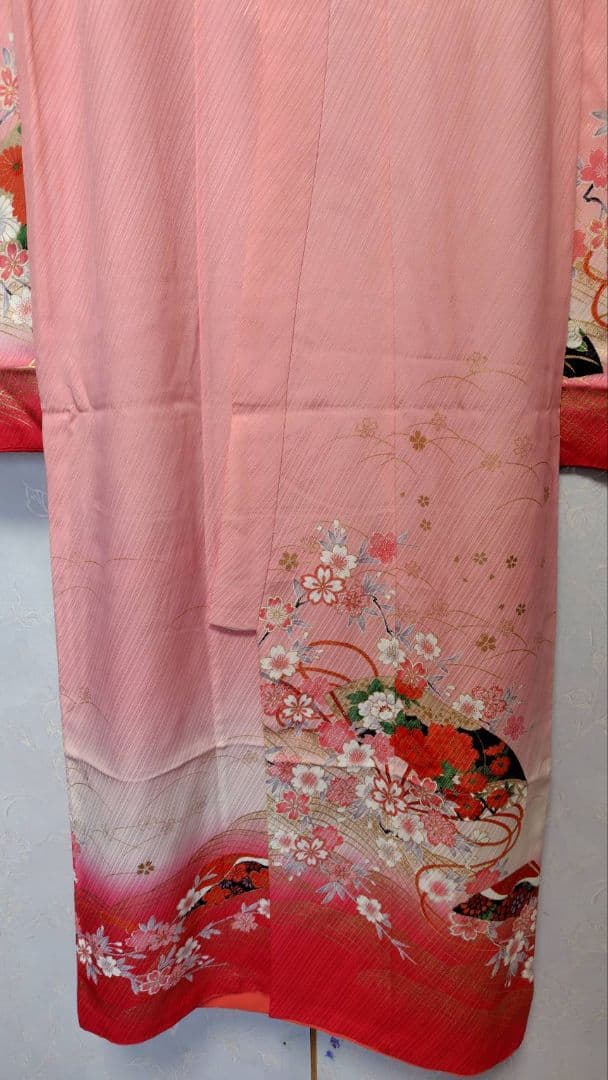 RK545子供着物着丈136センチ裄丈51センチ7歳前後用重ね襟付き正絹