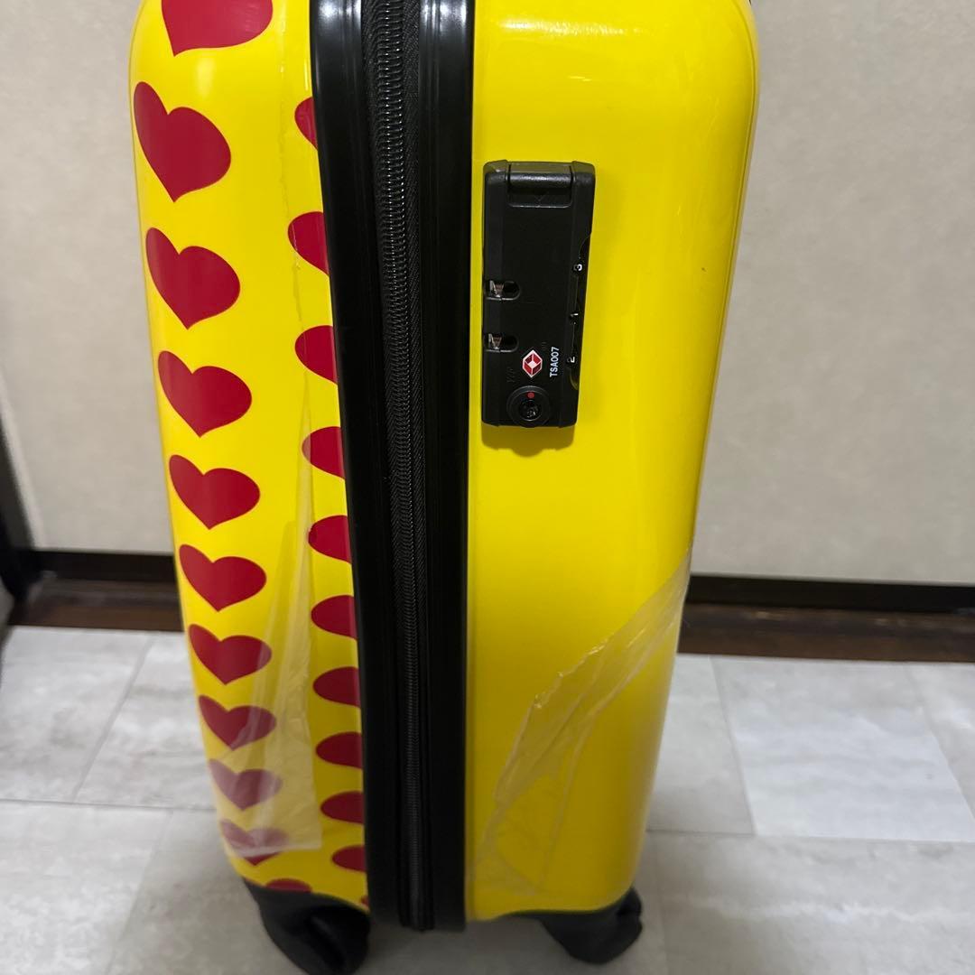 新品 hide イエローハート キャリーケース TRAVEL JETS - メルカリ