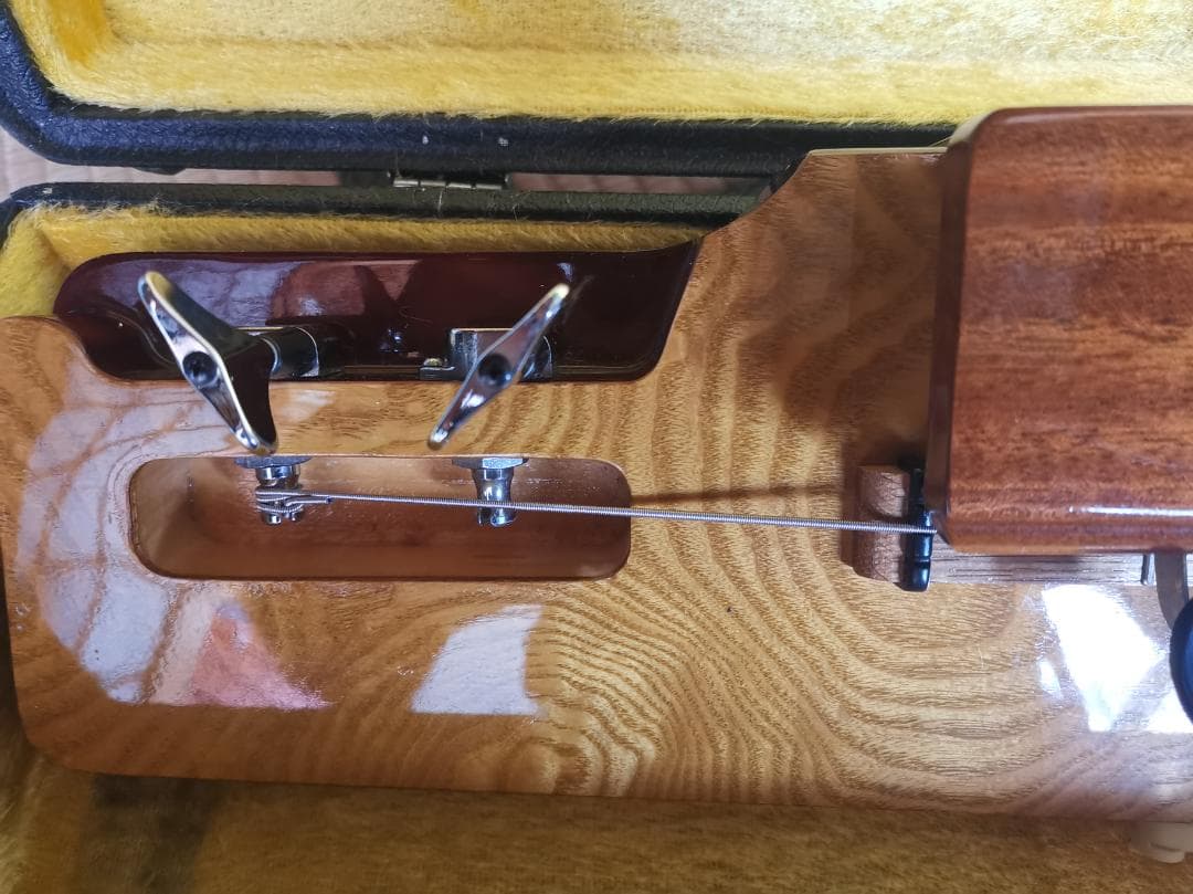 大正琴 琴伝流 ベース 松風 ハードケース＋コード(10M) 付