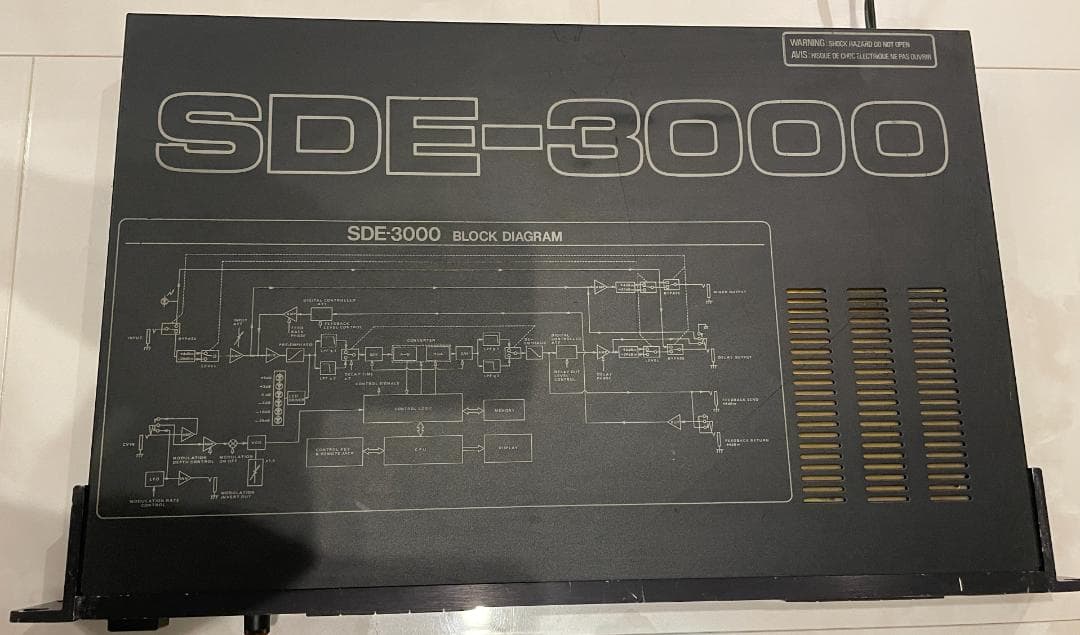 ROLAND SDE3000 ディレイ 名機