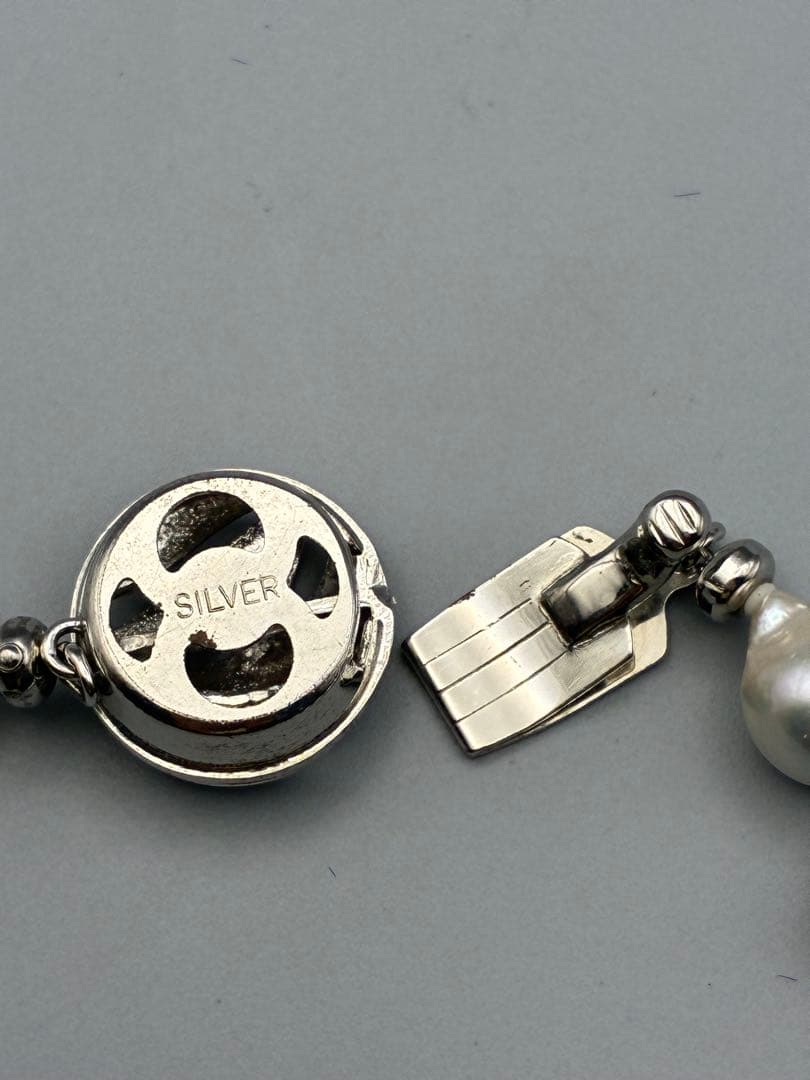 薄灰色　本真珠　 0.8cm 43cm ネックレス　レディース　パール