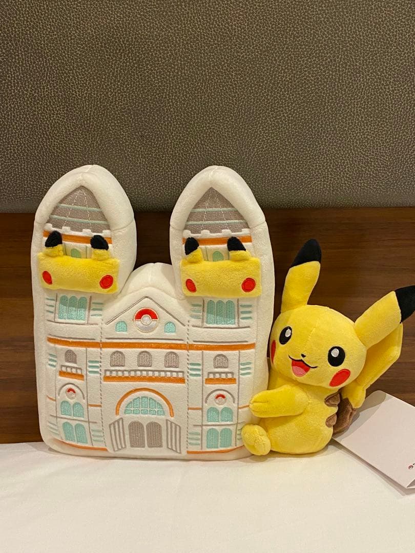 ポケモン ロンドン 英国自然博物館 ピカチュウ ぬいぐるみ - メルカリ