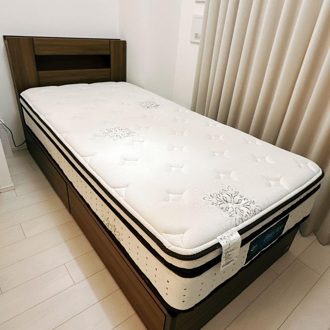 定価34万→9万　サータ（Serta）マットレス：シングルベッド　セット