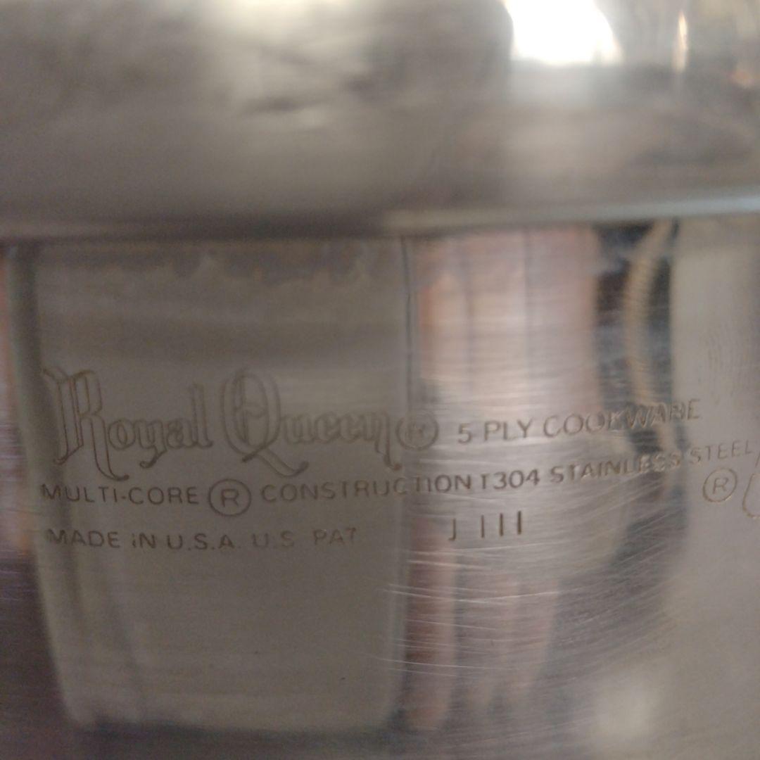 ロイヤルクイーン３コ―ト、小スチーマ―