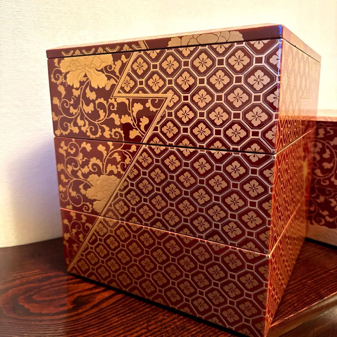 ◇塗り重箱 ニ段/三段 蒔絵あしらい◇ - メルカリ