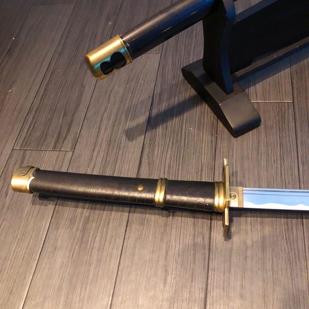 模造刀 刀 雪走 二代鬼徹 虎徹 金鍔黒漆拵え ワンピース - メルカリ