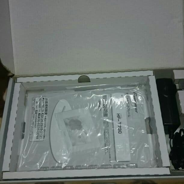 ほぼ新品★デジタルフォトフレーム