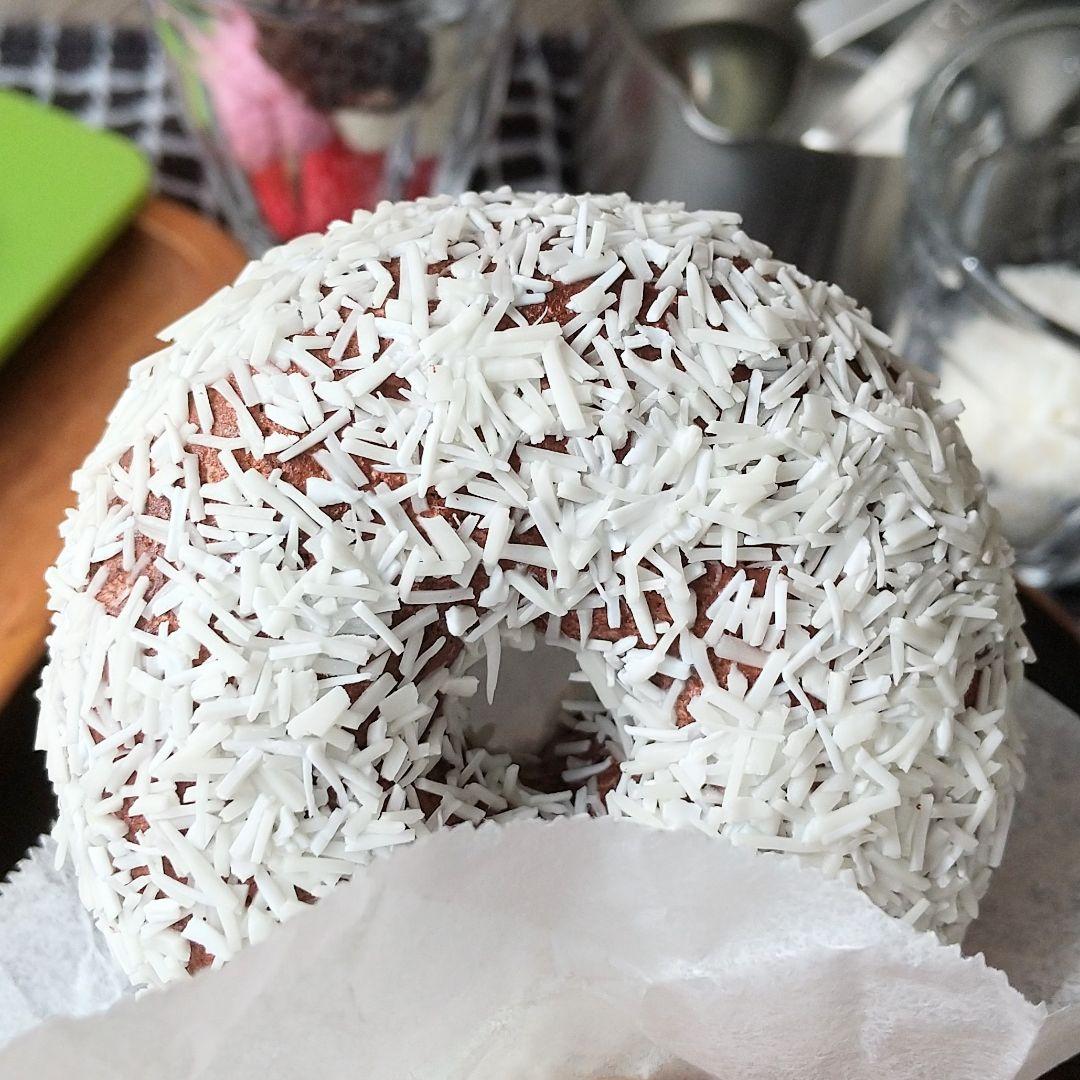 フェイクスイーツ ココナッツチョコドーナツ ココナツチョコレート 食品サンプル