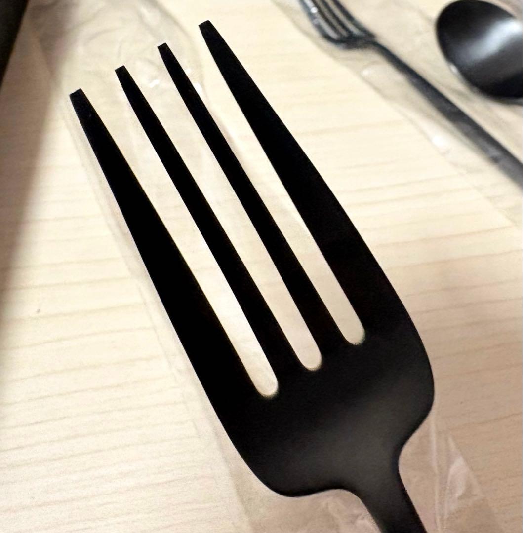 Cutipol ムーン マットブラック カトラリー5点 未使用保管品