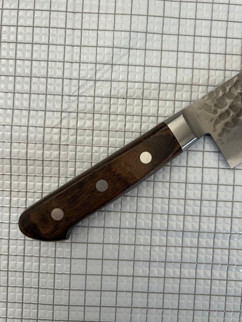 仙助 牛刀 包丁 越前打刃物 青紙スーパー 210mm 鎚目 こげ茶合板柄