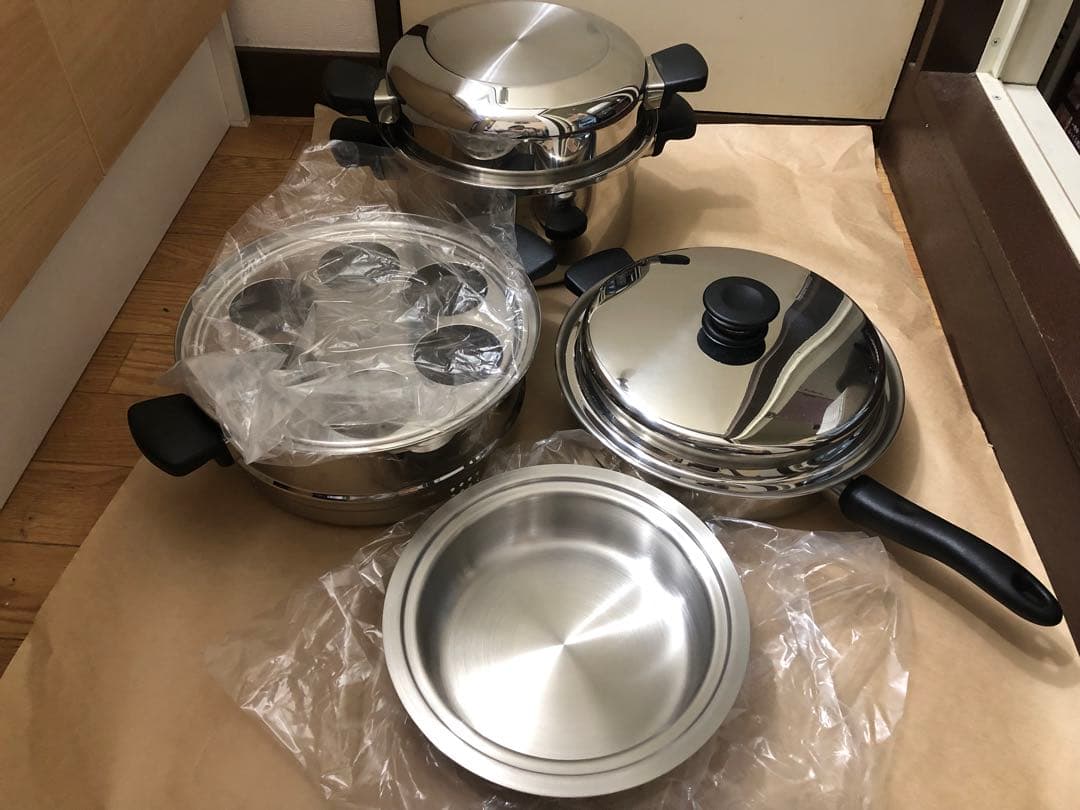 未使用　アムウェイ　クィーンクック　大フライパンと6Lシチューパンセット