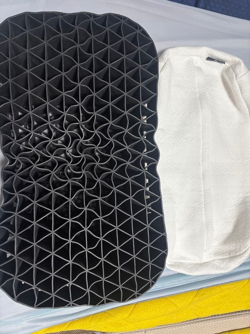 R　ひつじのいらない枕　極柔