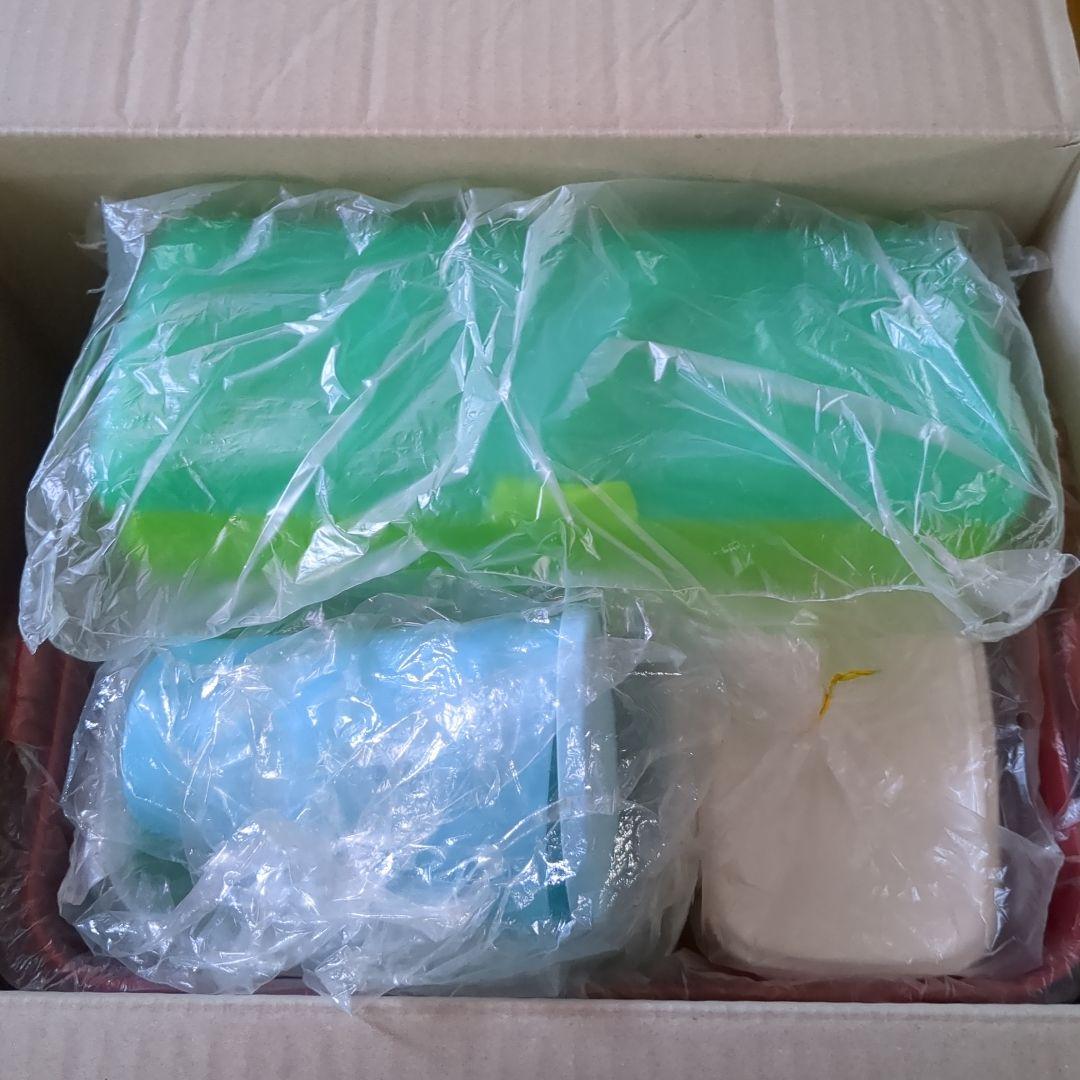 （145）タッパウェア詰め合わせ　未使用　お得　説明必読