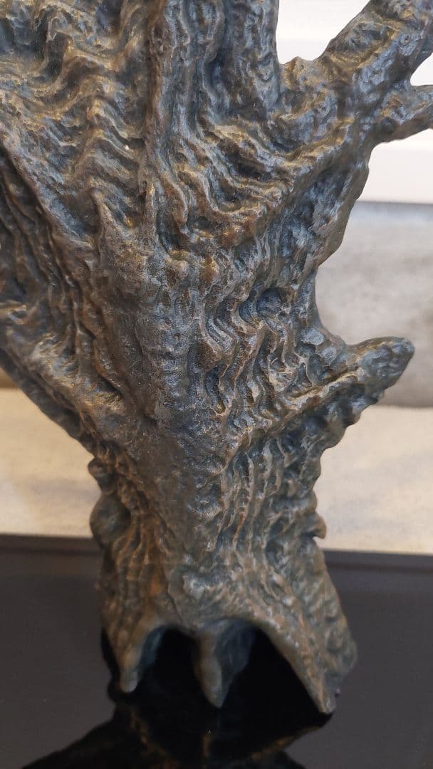 ニジゲンノモリ限定 ゴジラ-1.0 背びれフィギュア - メルカリ