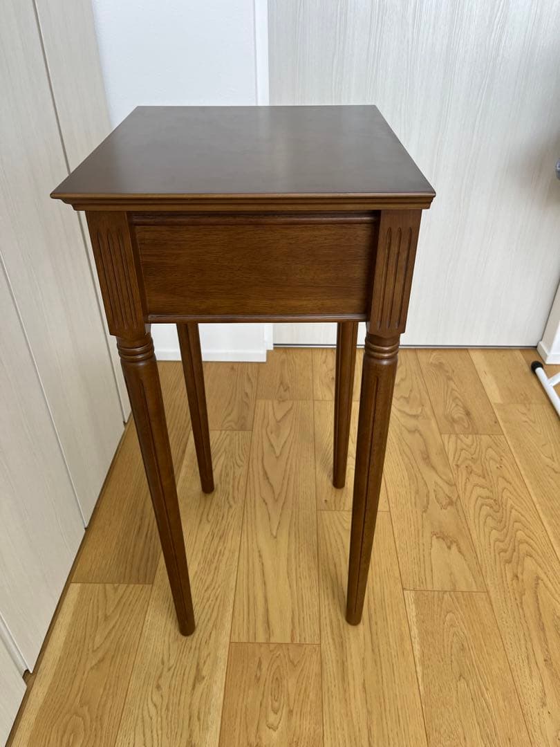 【良品】アンティーク風 コンソールテーブル サイドテーブル