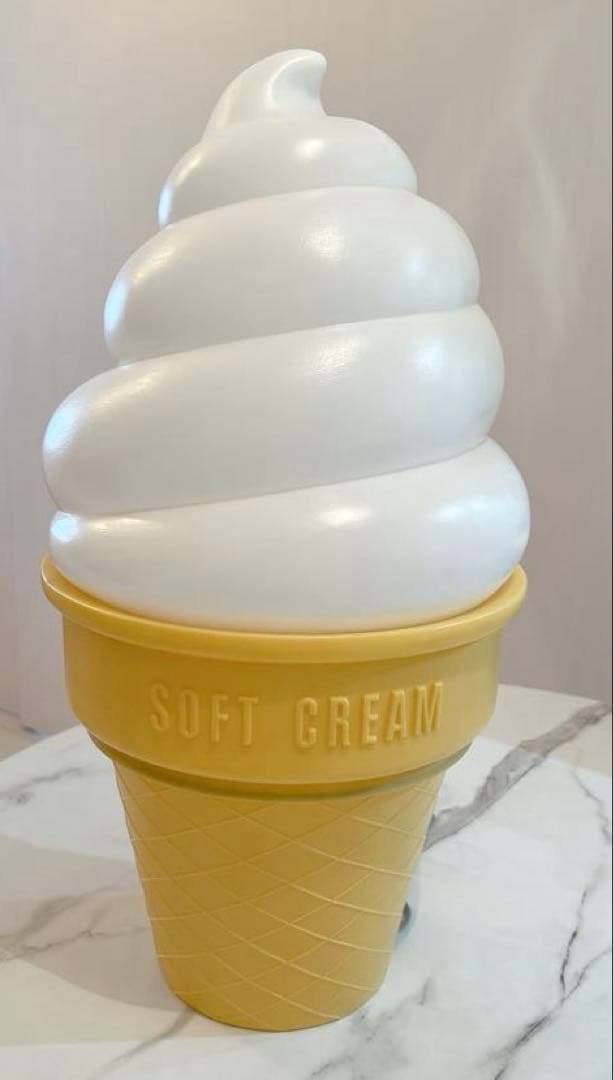 ソフトクリーム　ライト　照明　ランプ