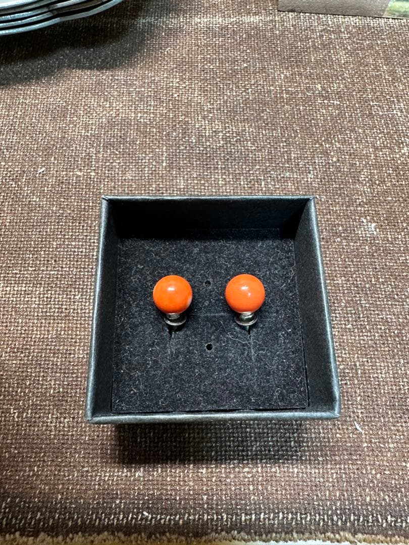 珊瑚　本珊瑚　イヤリング　9.3mm silver 純銀