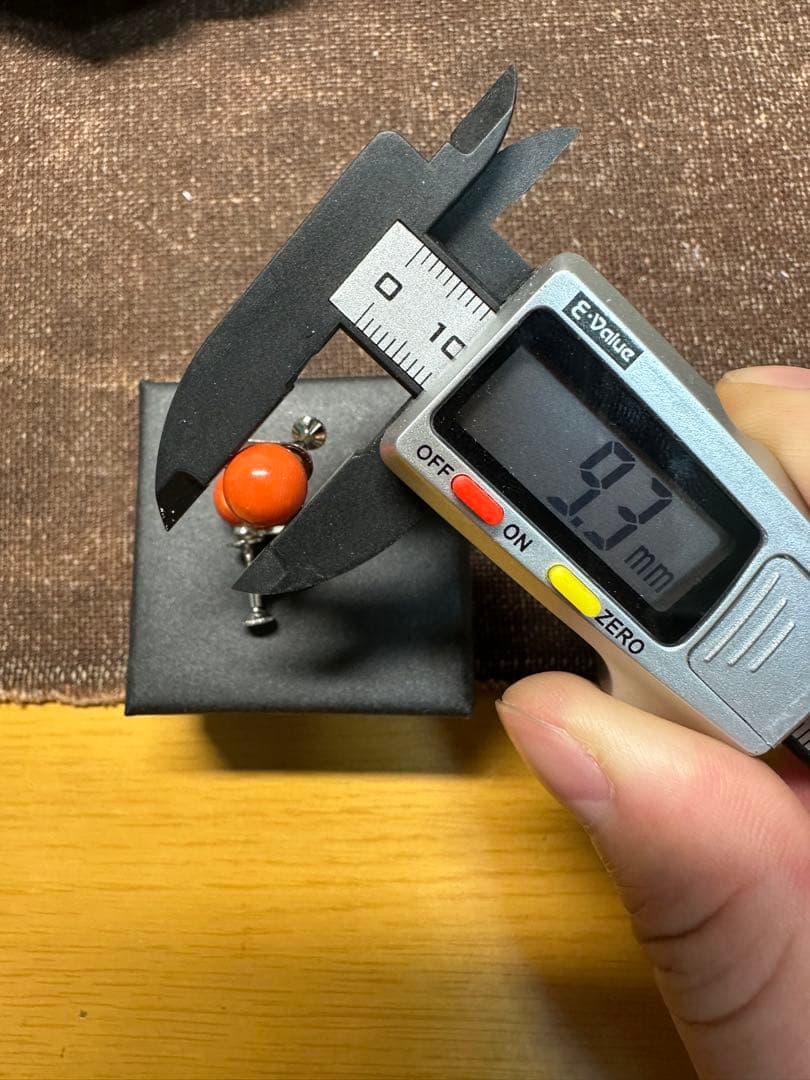 珊瑚　本珊瑚　イヤリング　9.3mm silver 純銀