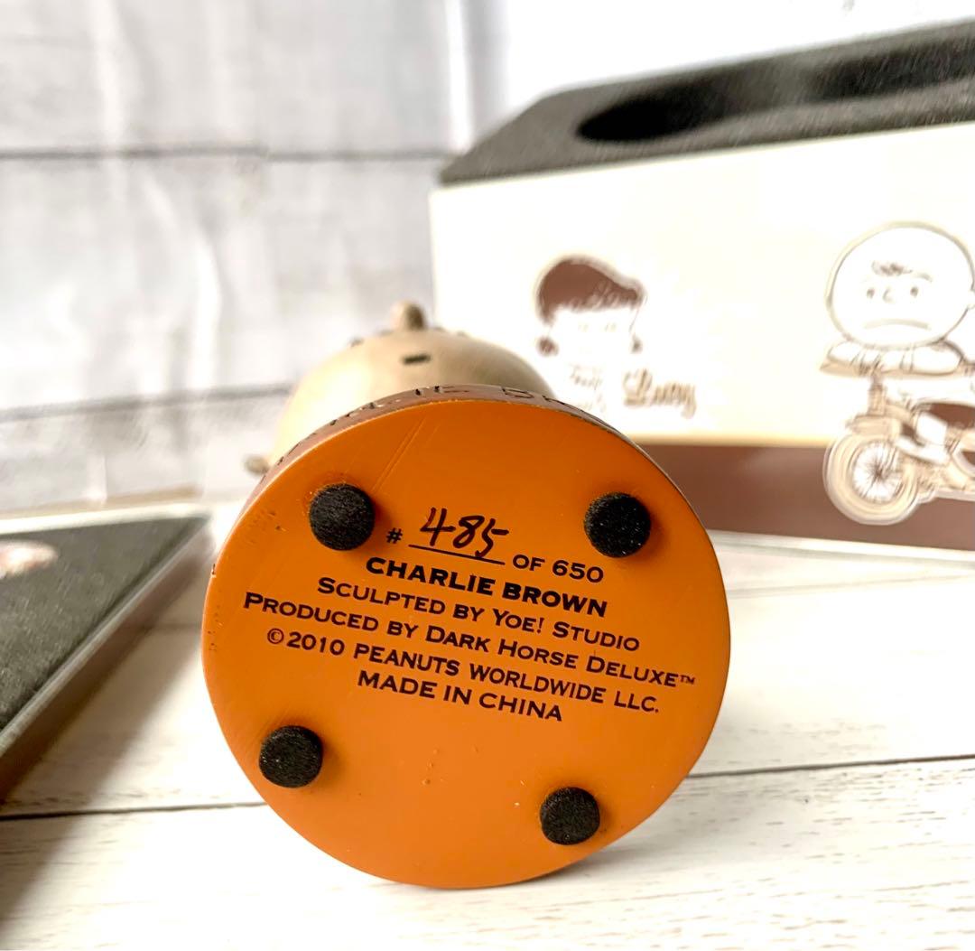 最終値下げ早い物勝ち　限定650個　ダークホース　フィギュア　チャーリーブラウン