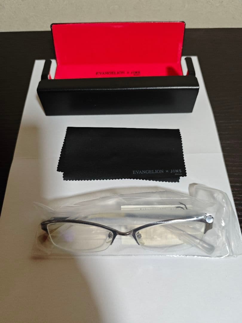 第1弾『EVANGELION×JINS オリジナルメガネセット』全5本セット