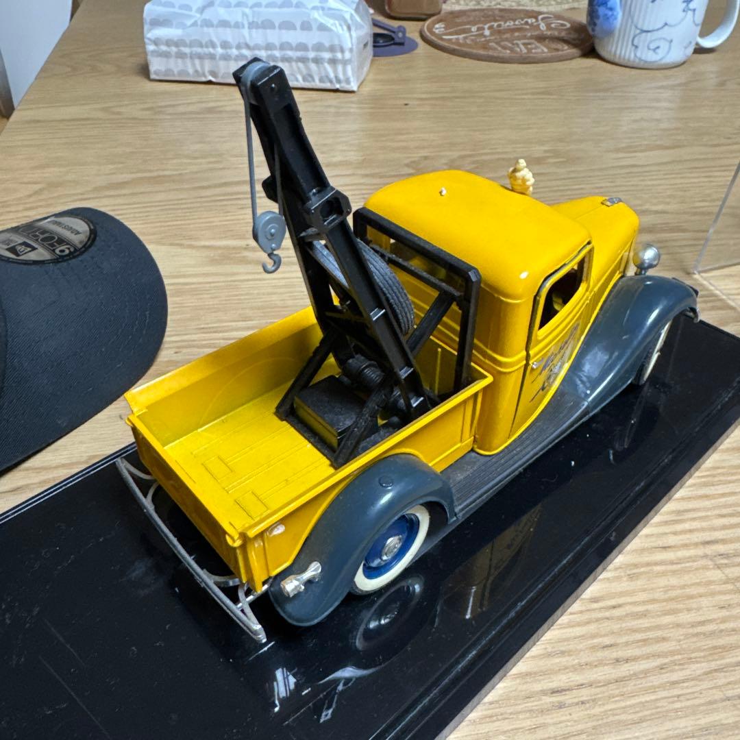 Michelin フォードピックアップトラック 1/24