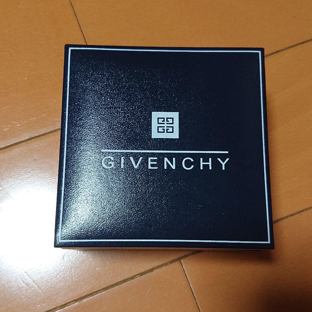 その他 GIVENCHY