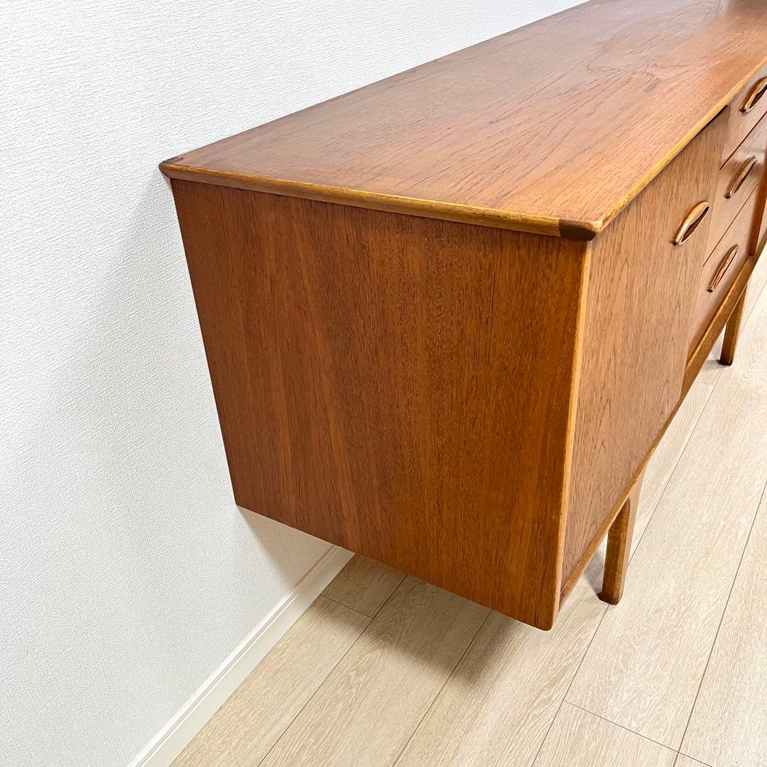 (て17)英国 Jentique ジェンティーク サイドボード リビングボード