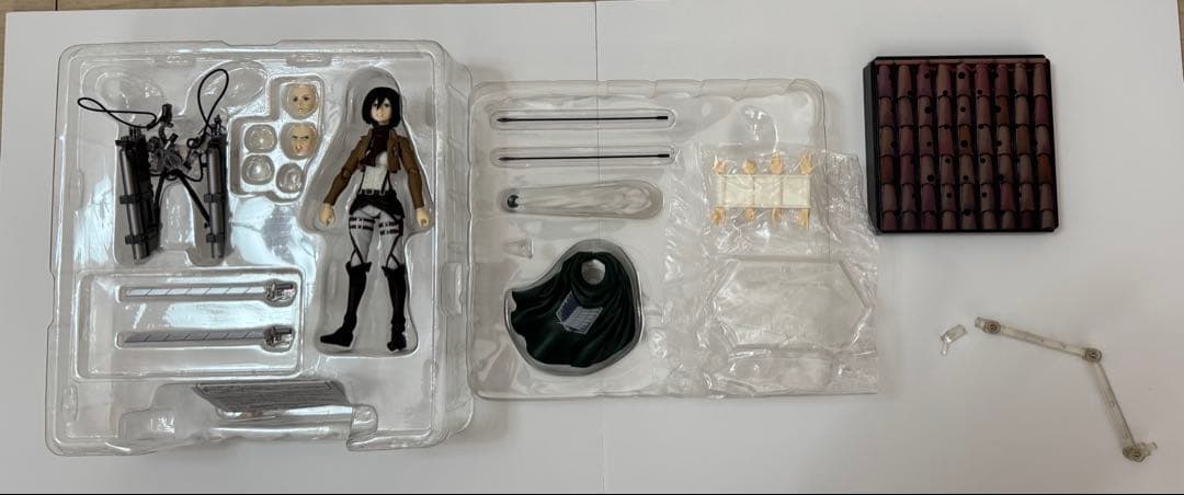 figma 207 エレン・イェーガー & 203 ミカサ・アッカーマン