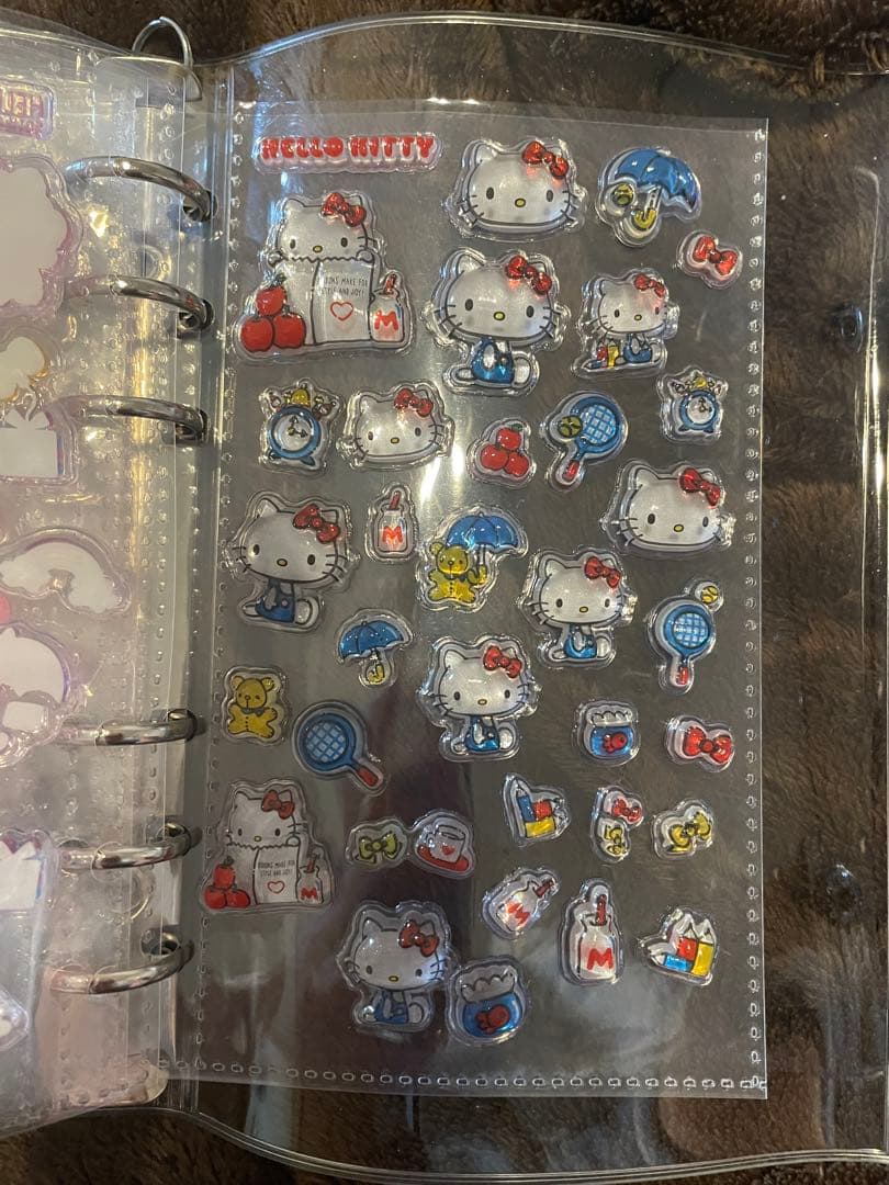 シール完成品　サンリオ　ボンボンドロップシール　8枚セット