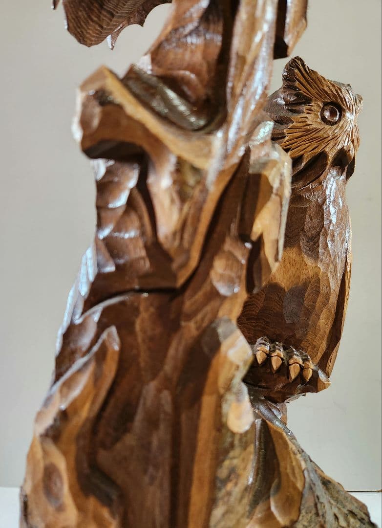 二羽の木彫り梟 フクロウ 天然木彫刻 置物 オブジェ 縁起物