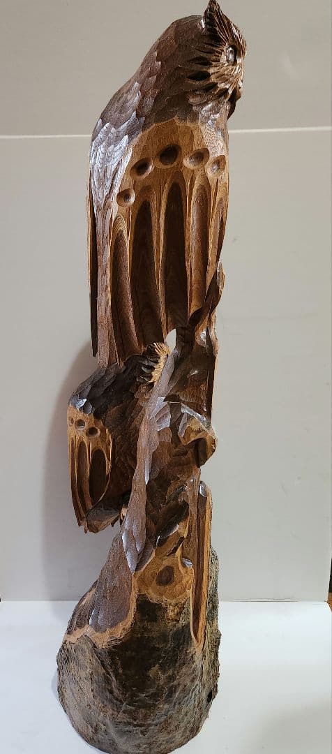 二羽の木彫り梟 フクロウ 天然木彫刻 置物 オブジェ 縁起物