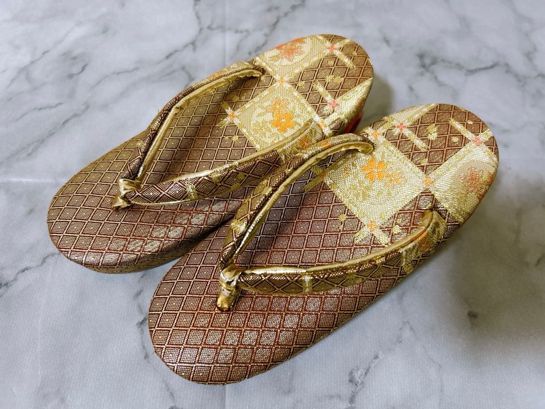 総絞り被布♡七五三　3歳　女の子　セット　一式　赤系　駒刺繍