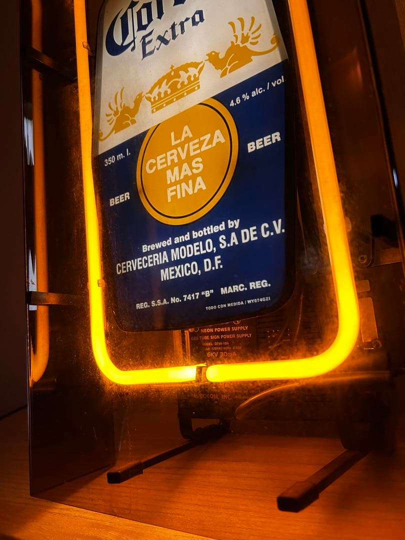 CORONA EXTRA ネオン管