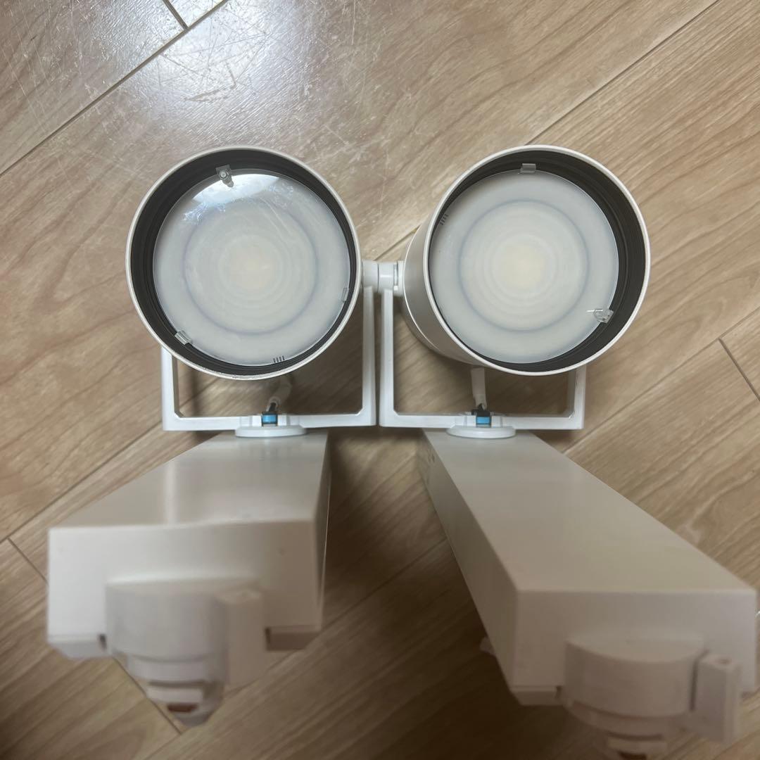 XS51119H 41W2個セットとERS4294B 14個セット