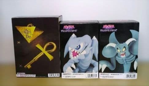 遊戯王 Vジャンプ定期購読特典カード3パックセット フィギュア空箱の