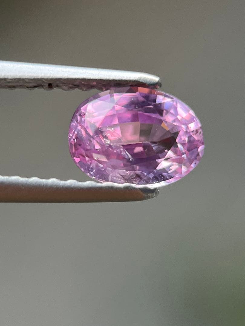 ピンクサファイアルース 0.9ct Natural pink Sapphire