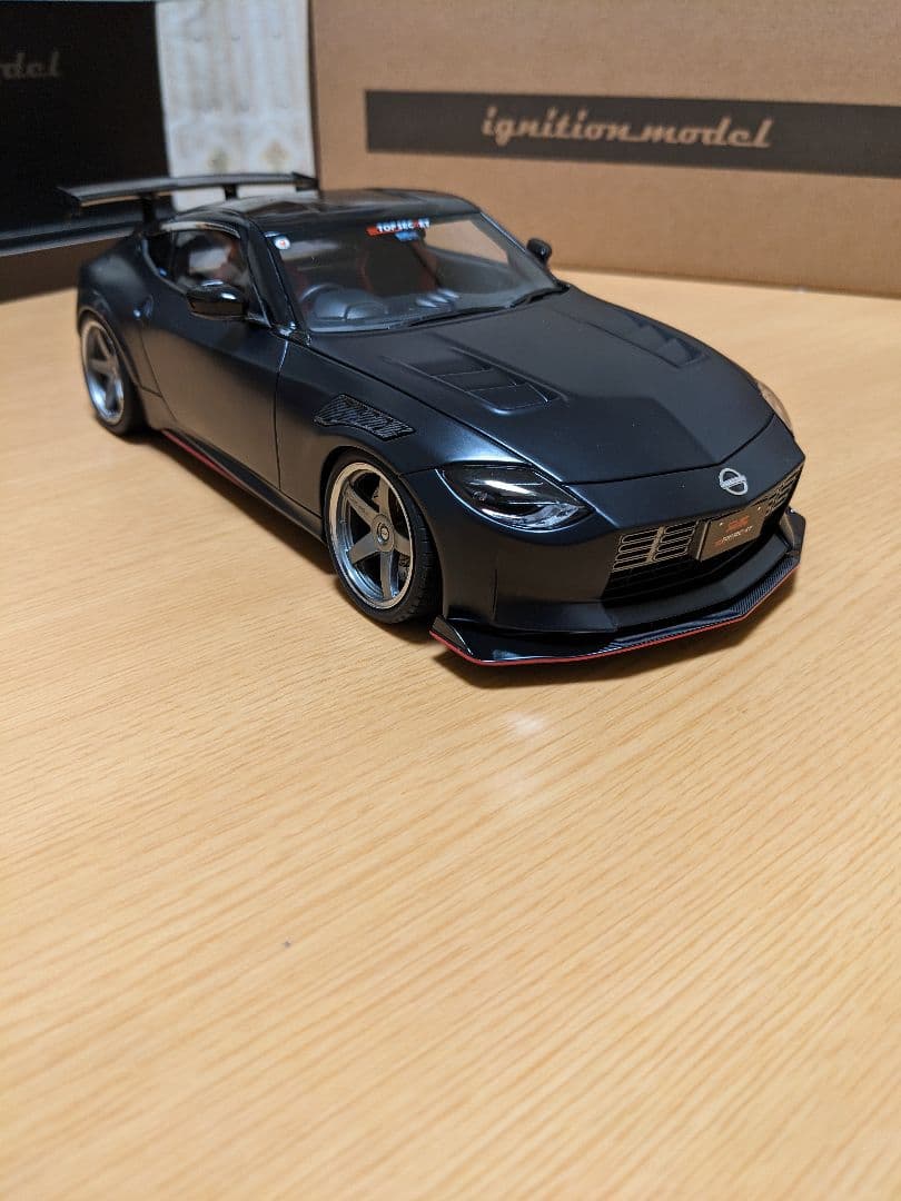 イグニッションモデル1/18　トップシークレット フェアレディZ(RZ34)